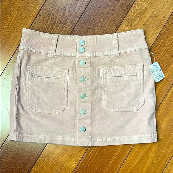 Free People Dresses & Skirts - NWT Free People 90s Corduroy Skirt